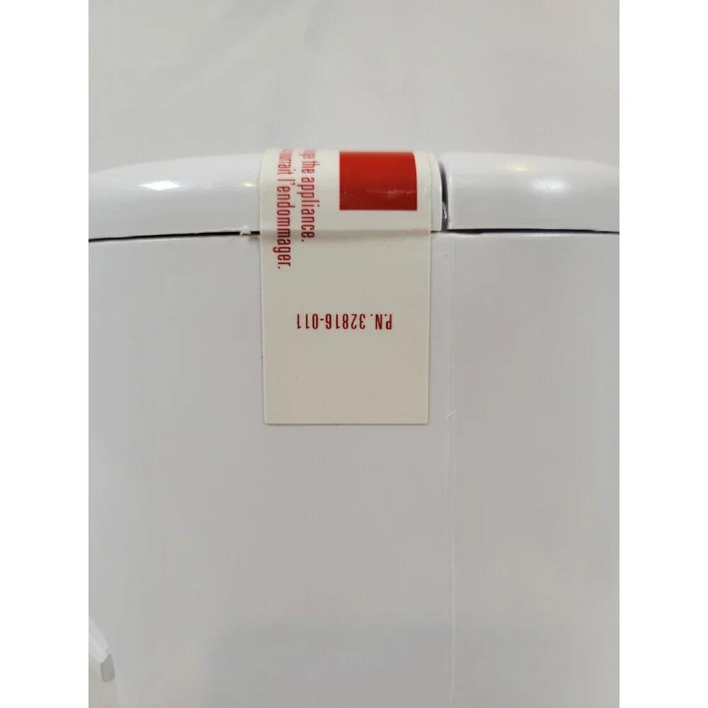 Vintage Sunbeam Hot Shot Hot Water Dispenser 3211 White Sealed Unit No Box